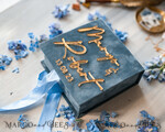 RINGTRÄGERBOXEN & KISSEN Samtkästchen für den Trauungszeremonie Staubblauer goldener Samt-Hochzeitsringbox für die Zeremonie, Ringbox für die Hochzeitszeremonie 3 Ringe Samt, Boho Glam Hochzeitsringboxen für ihn und sie, luxuriöse Samt-Ringbox doppelt, benutzerdefinierte Farben.14