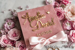 RINGTRÄGERBOXEN & KISSEN Samtkästchen für den Trauungszeremonie Personalisierte Hochzeitsring-Box • Blush Pink Goldene Samt-Hochzeitsring-Box für die Zeremonie, Boho Glam Hochzeitsring-Boxen für ihn und sie, Luxuriöse Samt-Ring-Box doppelt, kundenspezifische Farben10