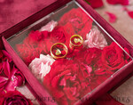 RINGTRÄGERBOXEN & KISSEN Samtkästchen für den Trauungszeremonie Luxuriöse Samt-Acryl-Hochzeitsring-Box, Glamour Bordeauxrot und goldene Hochzeitsring-Box, elegante Hochzeitsbox aus burgunderfarbenem Samt in Pink, handgefertigte Hochzeitsring-Box.12