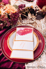 MENÜ & PROGRAMME  
 Glitzer/ Luxus Premium Minimalistisches Aquarell-Hochzeitsmenü, elegante handgefertigte weiße und rote Menükarten mit Monogramm-Bauchband, romantisches Boho-Dinner-Hochzeitsmenü mit goldenen Akzenten4