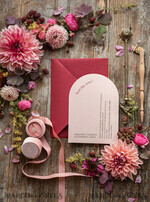 HOCHZEITS EINLADUNGEN Moderne Einladungen Florale Karten Geometrische Hochzeitskarten, geometrische Hochzeitseinladungen, rote Hochzeitseinladungen, Marsala Hochzeitseinladungen, rote Hochzeitskarten, elfenbeinfarbene Hochzeitseinladungen, rote und elfenbeinfarbene Hochzeitseinladungen, elfenbeinfarbene Hochzeitsstationery, elfenbeinfarbene Hochzeitsaccessoires, ovale Hochzeitseinladungen, runde Hochzeitskarten, runde Karten, ecru Hochzeitseinladungen, moderne Hochzeitseinladungen, florale Hochzeitseinladungen, elegante Hochzeitseinladungen, Pergament, Pergamentumschlag.12