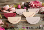 PLATZKARTEN / TISCHKARTEN  
 Romantisches Boho/ Botanisch/ Floral Maronen Hochzeitsplatzkarte, Geometrisches Rundes Namensschild, Elegante Tischdekoration, Marsala Platzkarten, Individuelle Textgestaltung Tischplatznamen, Minimalistische Burgunder Platzkarten6