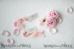 PLATZKARTEN / TISCHKARTEN  
 Romantisches Boho/ Botanisch/ Floral Weiße Hochzeitsplatzkarten mit gezacktem Rand und gefärbtem Seidenband, elegante individuell gestaltete Tischplatzkarten, minimalistische Namensschilder, einfache moderne Hochzeitsstationery.11
