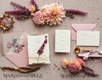 HOCHZEITS EINLADUNGEN moderne Kalligraphie / feine Kunst Feine Kunst Elfenbein Gold Hochzeitskarte, Echte Heide Blumen Hochzeitskarte, Französische Provence Einladungskollektion, Kranz Monogramm Hochzeitskarte Set, Zinnenrand Einladungen, Zerrissene Kante Hochzeitskarten gold, Feine Kunst Hochzeitskarten Set, Zinnenrand Papier18