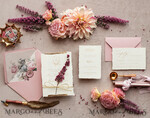 HOCHZEITS EINLADUNGEN moderne Kalligraphie / feine Kunst Feine Kunst Elfenbein Gold Hochzeitskarte, Echte Heide Blumen Hochzeitskarte, Französische Provence Einladungskollektion, Kranz Monogramm Hochzeitskarte Set, Zinnenrand Einladungen, Zerrissene Kante Hochzeitskarten gold, Feine Kunst Hochzeitskarten Set, Zinnenrand Papier18