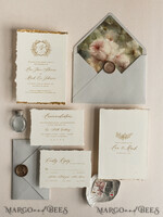 HOCHZEITS EINLADUNGEN moderne Kalligraphie / feine Kunst Prägung aus Elfenbein Gold Hochzeitseinladung, Florale Hochzeitseinladung, Toskana Italien Einladungssuite, Kranz Monogramm Hochzeitseinladungssuite, Fransenrand Einladungen, Zerrissene Kante Hochzeitseinladungen gold, Feine Kunst Hochzeitseinladungssuite, Fransenrand Papier5