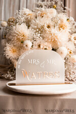 TISCHDEKORATIONSCHILDER   Acryl Tischdekoration Zahlen Acrylbogen gefrorenes Tischschild, weiße und goldene Tischschilder, goldenes 3D-Tischschild, elegante luxuriöse Hochzeitsdeko für Mr & Mrs, Glam Hochzeitsbeschilderung.10