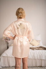 Brautjungfer/Trauzeuge Box HOCHZEITSROBE  
 Helles rosa Satin-Hochzeitskimono, eleganter Satin-Kimono für die Trauzeugin, goldener Hochzeitsbrautjungfern-Kimono5