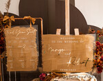 TISCHPLÄNE UND WILLKOMMENSCHILDER FÜR HOCHZEITEN Plexi Gold / Samt beige Samt und Gold Modernes Samt Sitzplan, 3D Elegantes Finde deinen Platz - Sitzplan, Luxus Hochzeittischplan, Hochzeitsdekoration mit goldenen Buchstaben - Goldenes Empfangsschild - Individuelles Zeremonieschild39