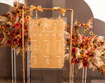 TISCHPLÄNE UND WILLKOMMENSCHILDER FÜR HOCHZEITEN Plexi Gold / Samt beige Samt und Gold Modernes Samt Sitzplan, 3D Elegantes Finde deinen Platz - Sitzplan, Luxus Hochzeittischplan, Hochzeitsdekoration mit goldenen Buchstaben - Goldenes Empfangsschild - Individuelles Zeremonieschild39