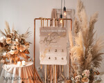 TISCHPLÄNE UND WILLKOMMENSCHILDER FÜR HOCHZEITEN Plexi Gold / Samt Elegantes klares Hochzeitsset Acryl Finde deinen Platz, personalisierter Hochzeits-Ombre Beige Tischplan, klares transparentes Tan und Gold modernes klares transparentes Sitzdiagramm, 3D elegantes Finde deinen Platz - Sitzplan, goldener Luxus Hochzeits Tischplan, Hochzeitsdekoration mit goldenen Buchstaben - Goldenes Empfangsschild - Individuelles Tan Zeremonieschild.31