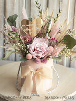 FRISCH VERHEIRATETES PAAR GESCHENKE Geldgeschenk zur Hochzeit Geschenkschachtel für Geld Geldgeschenk zur Hochzeit mit Strauß aus Trockenblumen personalisiert7