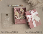 FRISCH VERHEIRATETES PAAR GESCHENKE Geldgeschenk zur Hochzeit Geschenkschachtel für Geld Geldgeschenk zur Hochzeit mit Strauß aus Trockenblumen personalisiert23