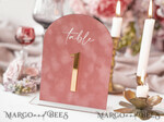 TISCHDEKORATIONSCHILDER   Samt Tischnummern und Dekoration Arch Tischnummer, Luxus Blush Pink Samt Bogen Tischnummern mit Acrylständer, blush pink und Gold Hochzeitstischdeko, 3D Goldene Buchstaben, Hochzeitsbeschilderung12