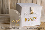 KARTONBOXEN  
 Samtkartenboxen Weiße Samt-Geschenkkartenbox mit Schloss & Karten Geschenke Schild Set, Samt klassische Hochzeitswunschbrunnen Geldgeschenkkartenbox, personalisierte goldene Plexi-Hochzeitskartenbox, luxuriöse Kartenbox, Hochzeitskartenbox mit Deckel, Hochzeitsgeldbox.25