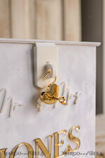 KARTONBOXEN  
 Samtkartenboxen Weiße Samt-Geschenkkartenbox mit Schloss & Karten Geschenke Schild Set, Samt klassische Hochzeitswunschbrunnen Geldgeschenkkartenbox, personalisierte goldene Plexi-Hochzeitskartenbox, luxuriöse Kartenbox, Hochzeitskartenbox mit Deckel, Hochzeitsgeldbox.25