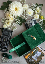 FOTOALBUM/ FOTOBOX Velvet Foto Box Fotografen Box Smaragdgrüne Samt-Fotobox Fotografenbox Hochzeitsgedächtnisbox, Grüner benutzerdefinierter Erinnerungsbox, Gartenfotografen-Geschenke für Kunden, Hochzeitsbilderverpackung, Benutzerdefinierte Fotografiebox.16