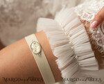 BRAUT Bolero, Kleider, Strumpfband STRUMPFBAND FÜR DIE BRAUT Set aus zwei Strümpfen, personalisierte Hochzeitsstrumpf in Box, etwas blaues Tüllspitzen-Strumpf & personalisiertes Wurfset, Strumpf für die Braut, Geschenk zur Brautparty, Elfenbein Tüllstrumpfset, Geschenk für die Braut, Wurfstrumpf.9