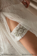 BRAUT Bolero, Kleider, Strumpfband STRUMPFBAND FÜR DIE BRAUT Hochzeitsstrumpfband-Set in der Box, Tüll- und Kristallstrumpfband-Set, Strumpfband für die Braut, Braut-Party-Geschenk für die Braut, elfenbeinfarbenes Tüllstrumpfband-Set, Geschenk für die Braut6
