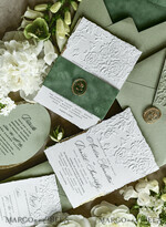 HOCHZEITS EINLADUNGEN geprägte Einladungen Maßgeschneiderte geprägte Blind Sagegrün Gold Hochzeitseinladung, Goldene Grünpflanzen geprägte Rosen Floral Hochzeitseinladung, Boho Ecru Garten geprägte Einladungssuite, Baumwollpapier Hochzeitseinladungssuite, Deckled Edge Einladungen, Zerrissene Kante Hochzeitseinladungen golden38