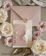 HOCHZEITS EINLADUNGEN geprägte Einladungen Blush Gold Hochzeits Einladung mit chiffon zerrissenem Bogen, Verpackung Goldene Elegante Rosen Florale Hochzeits Einladung mit 3D Prägung Blumen25