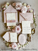 HOCHZEITS EINLADUNGEN geprägte Einladungen Rosa Hochzeitskarten – Prägung mit floralen Motiven, Chiffonband, unregelmäßige Ränder, Wachssiegel33