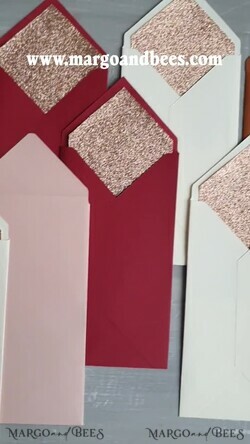 HOCHZEITS EINLADUNGEN Samtene Umschläge Maßgeschneiderte Farben Lange DL-Umschläge für Einladungen mit Glitzerfutter, DL handgefertigte Umschläge mit roségoldenem Futter für Hochzeitskarten.3