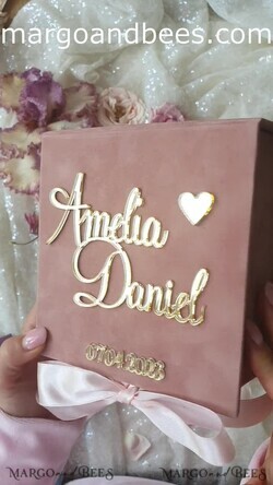 RINGTRÄGERBOXEN & KISSEN Samtkästchen für den Trauungszeremonie Personalisierte Hochzeitsringbox für 2 oder 3 Ringe, Handgemachtes Hochzeitsringkissen • Luxuriöses Ringträgerkissen • Individuelles Glamour-Ringträgerkissen12
