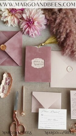 HOCHZEITS EINLADUNGEN Gold / Roségold / Silber / Glitzer Glamour-Pink Velvet-Hochzeitskarten, luxuriöse goldene Quaste Hochzeitsinvitation Suite, romantische Blush-Pink arabische Hochzeitskarten, elegante goldene Glanz-Hochzeitseinladungen.16