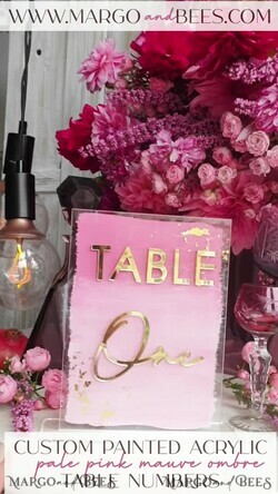 TISCHDEKORATIONSCHILDER   Acryl Tischdekoration Zahlen Blassrosa Ombre Mauve Acryl Tischnummern, Staubige Rose Acryl & goldenes Schild, Goldene Pflaume Plexi Tischnummern, Luxuriöse lila Hochzeits Tischdekoration, Hochzeit Beschilderung13