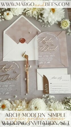 HOCHZEITS EINLADUNGEN Gold / Roségold / Silber / Glitzer Arch Golden Acryl-Hochzeitseinladungssuite, Samtbeige Hochzeitseinladungen, Glamour Plexiglas Hochzeitseinladungen34