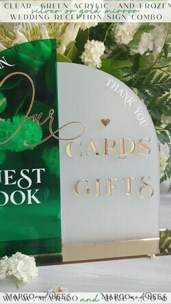 TISCHDEKORATIONSCHILDER   Gästebuch & Karten Geschenke Schilder Acrylbogenkarten & Gästebuchzeichen Kombination, Smaragdgrün und gefrostetes Acryl & goldenes Schild, Gold Plexi-Kartenbox und unser Gästebuchzeichen, Luxustisch für Hochzeiten.19