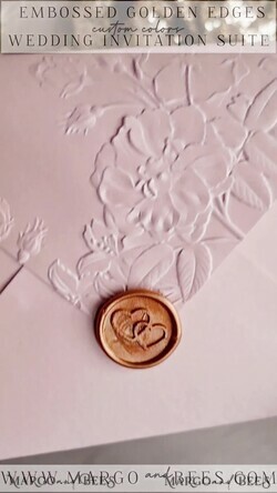 HOCHZEITS EINLADUNGEN geprägte Einladungen Maßgeschneiderte geprägte Blind Einladung in Elfenbein und Gold zur Hochzeit, goldene geprägte Rosen Florale Hochzeitseinladung, Boho Ecru Blush Pink geprägte Einladungssuite, Baumwollpapier Hochzeitseinladungssuite, Einladungen mit zerrissenen Kanten, goldene Hochzeitseinladungen mit zerrissenen Kanten.19